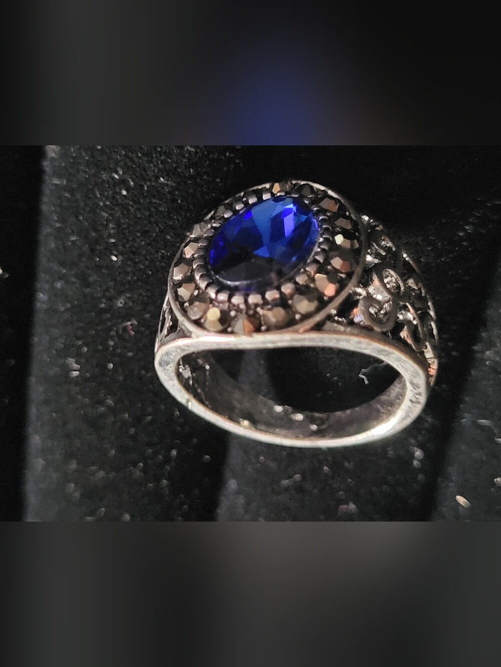 Vintage Blue Glass Marcasite Style Statement Ring Silver Tone Filigree